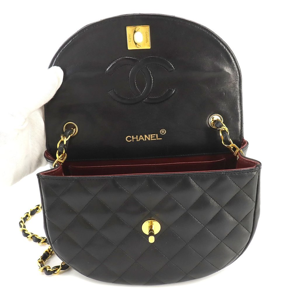 CHANEL Matelasse Half Moon Chain Shoulder Bag Leather Black Gold Hardware Vin... - Picture 6 of 10